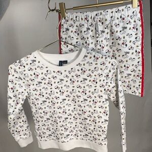 Janie and Jack x Peanuts™️ boys snoopy Valentine’s crewneck shorts set size  7